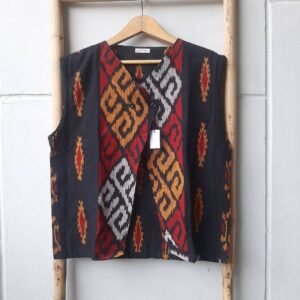 Vest Tenun Merah-hitam